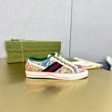 Gucci Casual Shoes